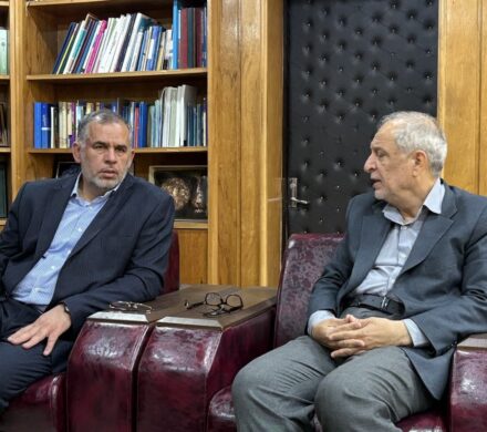 لزوم تقویت ارتباط بین دانشگاه‌ها و مراکز علمی، آموزشی استان در دیدار موسوی‌زاده و رئیس دانشگاه چمران