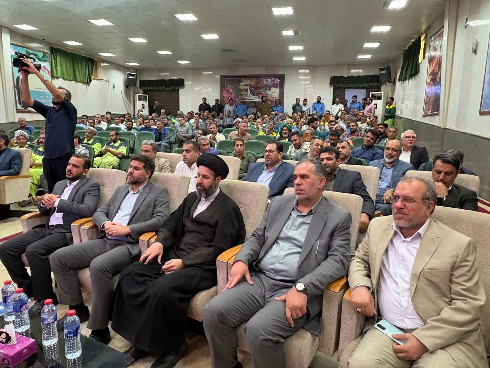 حضور سید محسن موسوی زاده در آئین بزرگداشت هفته کار و کارگر ویژه پرسنل شهرداری کوت عبدالله