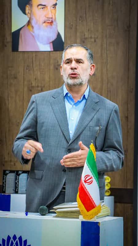 مراسم تقدیر از پژوهشگران و مقام آوران نجوم اهواز با حضور سید محسن موسوی زاده نماینده مردم اهواز، حمیدیه،باوی و کارون در مجلس شورای اسلامی