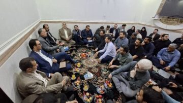 صدای جوانان علوی شنیده شد؛ مصوبات شتاب‌بخش به تحول آموزشی در نشست اعضای کانون امام حسین (ع) کوی علوی با نماینده مجلس و مدیران آموزشی