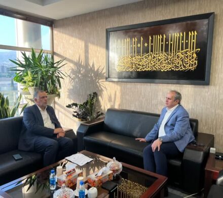 دیدار سید محسن موسوی‌زاده با معاون وزیر راه و مدیر عامل شرکت فرودگاه‌های کشور؛ تأکید بر توسعه خدمات و ناوگان هوایی فرودگاه اهواز