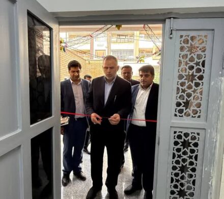 بمناسبت دهه مبارک فجر و با حضور سید محسن موسوی زاده: مرکز بهداشت شماره ۱۹ زیتون کارمندی اهواز افتتاح شد