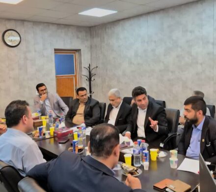 پیگیریهای موسوی زاده تیم وزارت بهداشت را به حمیدیه آورد/ بیمارستان ۶۴ تختخوابی در انتظار رفع مشکل زمین