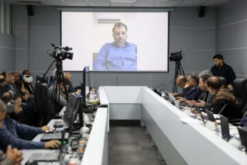 در نشست مجازی مجلس با حضور وزرای آموزش‌وپرورش و علوم مطرح شد؛ تأکید نمایندگان بر حل مشکلات معلمان، ساماندهی آموزش عالی و تقویت زیرساخت‌های آموزشی
