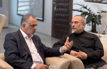 موسوی زاده به دیدار معاون وزیر جهاد کشاورزی رفت ؛ پیگیری مطالبات کشاورزان خوزستان، تعیین تکلیف نیروهای شرکتی و حل مشکلات شرکت جهاد زمزم در دیدار موسوی‌زاده با معاون وزیر