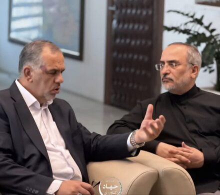 موسوی زاده به دیدار معاون وزیر جهاد کشاورزی رفت ؛ پیگیری مطالبات کشاورزان خوزستان، تعیین تکلیف نیروهای شرکتی و حل مشکلات شرکت جهاد زمزم در دیدار موسویزاده با معاون وزیر