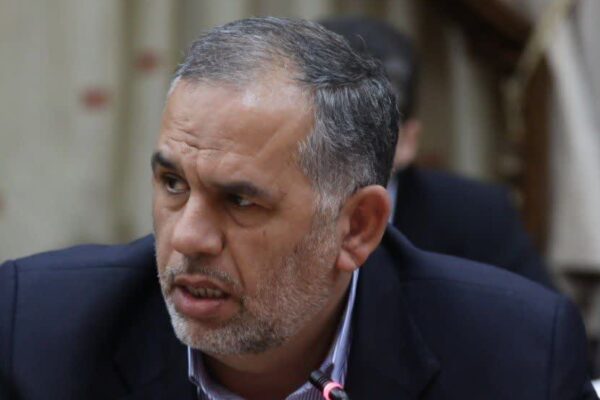 موسوی‌زاده پیگیر مشکلات برق حوزه انتخابیه شد؛  رفع قطعی‌های حمیدیه، اصلاح شبکه منصوریه و نصب پایه های درویشیه در دستور کار قرار گرفت